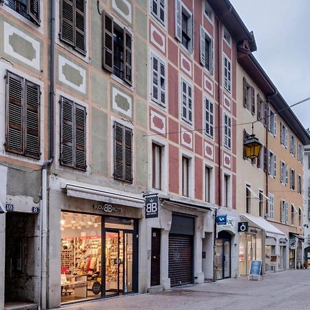 Chaleureux Plein Centre Ville Et Proche Du Lac Annecy Exterior photo